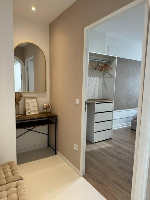 Appartement Avec Magnifique Vue Sur La Saone Et Son Balcon Шалон-сюр-Сон Екстериор снимка